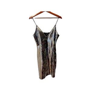 TOPSHOP WOMANS SIZE 8 SILVER DISCO MINI DRESS